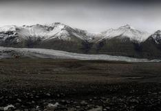Islandia: Prohíben tráfico aéreo sobre volcán bajo hielo tras detectar signos de erupción