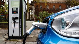Autos eléctricos: PPK espera masificación para antes de 2021