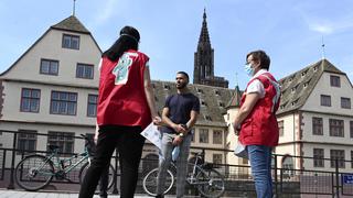 Francia registra 83 muertes por coronavirus en un día y el total de fallecidos sube a 28.530