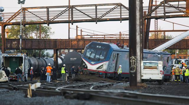 Accidente de tren en Filadelfia deja 7 muertos y 140 heridos - 12