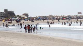 Lluvias afectan servicio de agua y luz en balneario de Lobitos