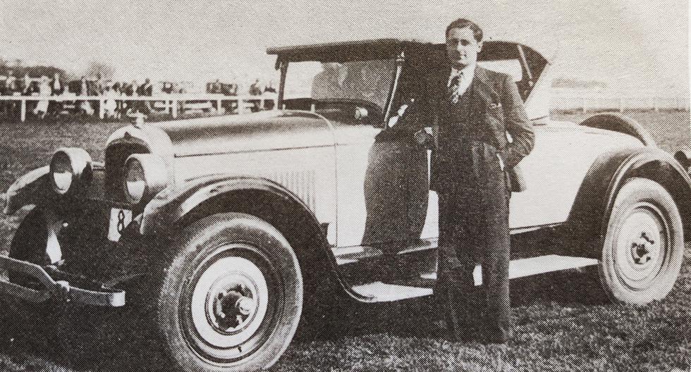 En la imagen, el experto automovilista peruano, Lino Cornejo Parró. (Foto: GEC Archivo Histórico)