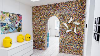 De colores: Esta pared está hecha con más de 55 mil Lego