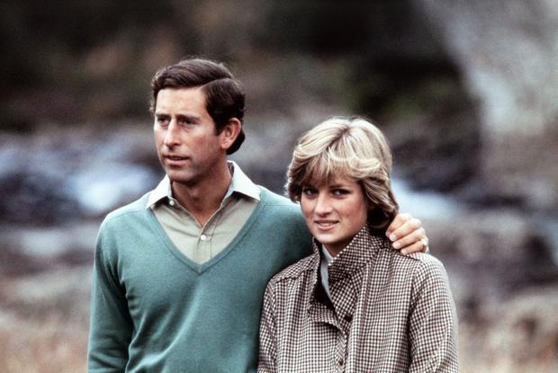Prince Charles and Diana, Princess of Wales, pose for photographers next to the River Dee in Scotland during their post-honeymoon visit, August 19, 1981. (AFP).