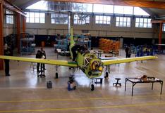 Perú ensambla sus primeros aviones de instrucción KT-1P en hangares de la FAP
