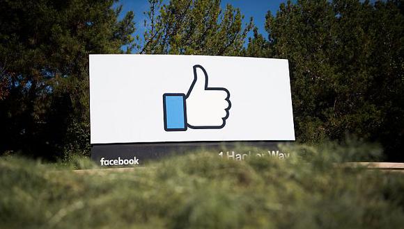 Facebook destaca las páginas en su News Feed según su popularidad, medida a través de la cantidad de 'me gusta' e interacción con sus seguidores.