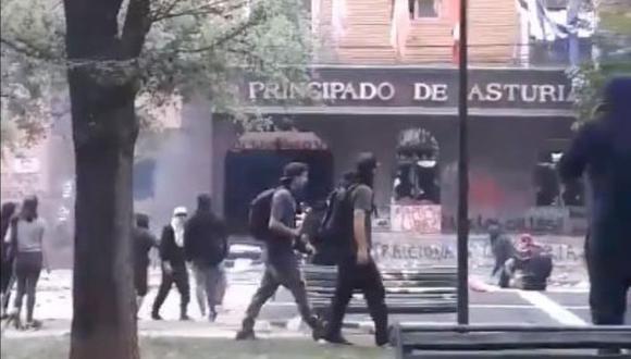 Medios de comunicación de Chile señalaron que solo se reportan daños materiales en el hotel. (Foto: Twitter/@infogatecl)