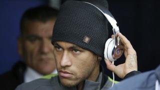 Neymar se fue triste: dejó la concentración de Brasil