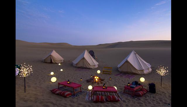Huacachina Desert Luxury Camp se instala frente al hotel Las Dunas, en Ica.  (Foto: Huacachina Desert Luxury Camp).
