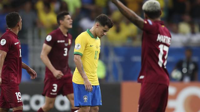 Brasil vs. Venezuela: Philippe Coutinho anotó, pero árbitro anuló el tanto tras revisión del VAR | VIDEO. (Foto: AFP)