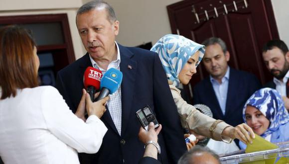 Turquía: Partido de Erdogan pierde mayoría en el Parlamento