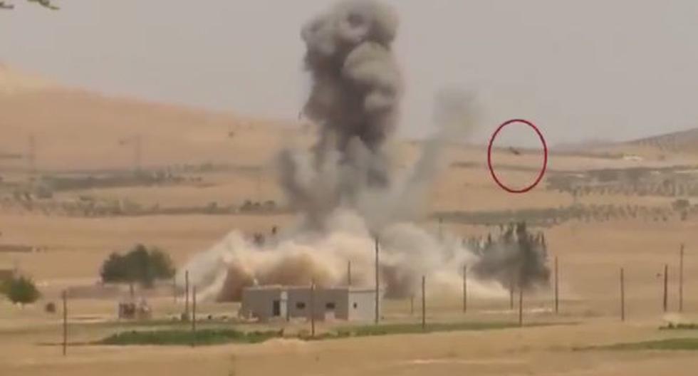 El video difundido en Facebook muestra una explosión en posiciones de ISIS. (Foto: International brigade of Rojava / Facebook)