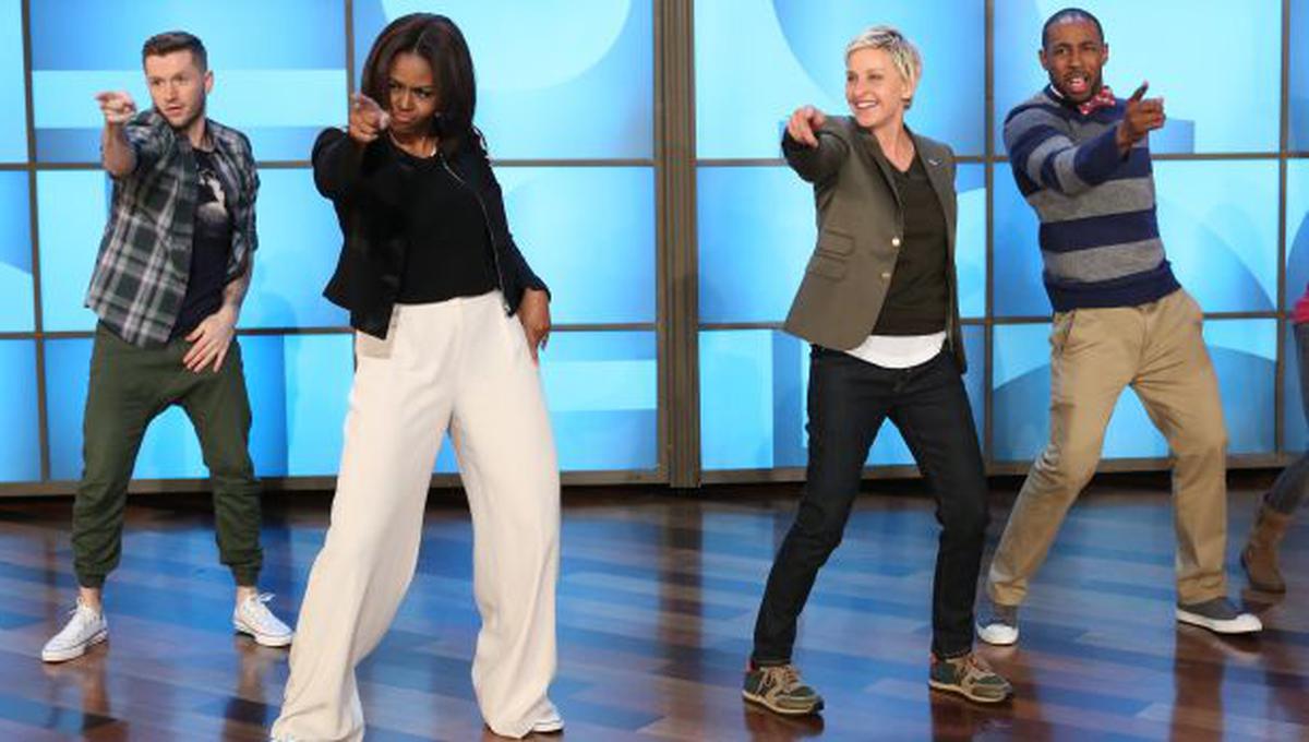 YouTube: Michelle Obama bailando en Tv. causa furor (VIDEO)