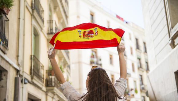 Te contamos todo lo relacionado a las becas que se ofrecen para estudiar un posgrado en España. (Foto: Mente didáctica)