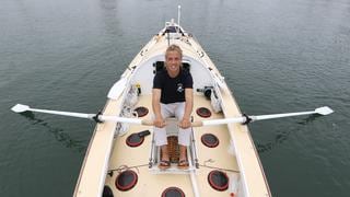 La increíble misión de un joven que busca conquistar el Océano Pacífico remando desde Callao hasta Australia 
