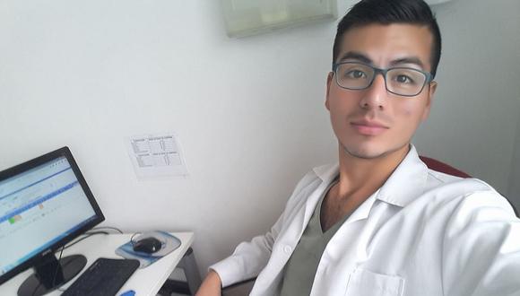 El médico chimbotano Marvin Cuenca Bejarano trabajaba en una clínica privada de Lima. (Foto: Facebook).
