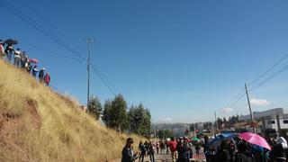 Cusco: profesores bloquean salida a Anta y Abancay