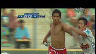 Universitario: Siucho y el golazo del triunfo crema en Pucallpa