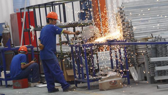 La construcción de mobiliario está dirigida a establecimientos de salud. (Foto: GEC)