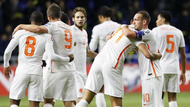 Holanda necesita de un milagro para clasificar a la Eurocopa - 2