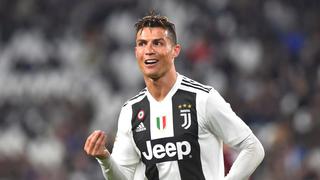 Juventus: Cristiano Ronaldo modela camiseta sin rayas de la ‘Vecchia Signora’ | FOTOS