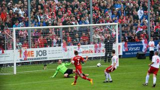 Guardiola se estrenó en el Bayern Múnich con goleada 15-1 en amistoso