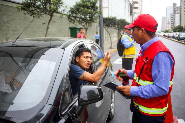 La operación contó con el apoyo de miembros de la PNP (Foto: ATU)