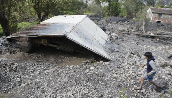 Huaicos en Chanchamayo dejan 20 familias damnificadas