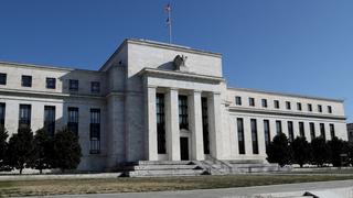 Fed detalla riesgos y beneficios de moneda digital del banco central pero no adopta postura