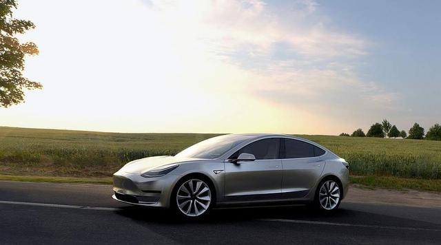 Tesla presentó su nuevo Model 3 [FOTOS] - 5