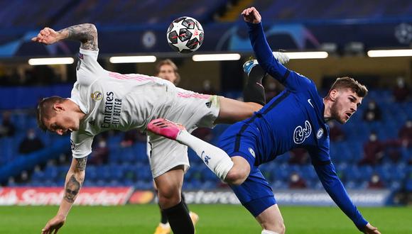 En Stamford Bridge, Chelsea y Real Madrid se verán las caras por el partido de ida de los cuartos de final de la Champions League.