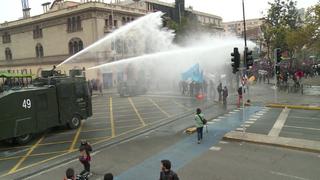 Chile: Estudiantes marchan para exigir nueva reforma [VIDEO]