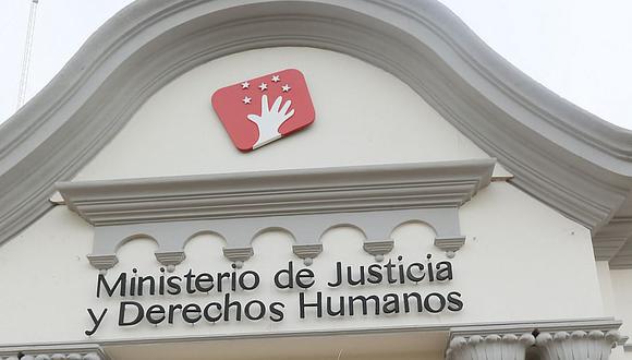 El Ministerio de Justicia y Derechos Humanos cuenta con un nuevo director tras la salida de Roger Rodríguez Santander. (Archivo El Comercio)