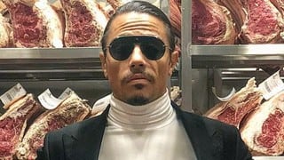 Salt Bae: clientes afirman que les “cerraron la puerta en la cara” tras esperar en el frío pese a reserva