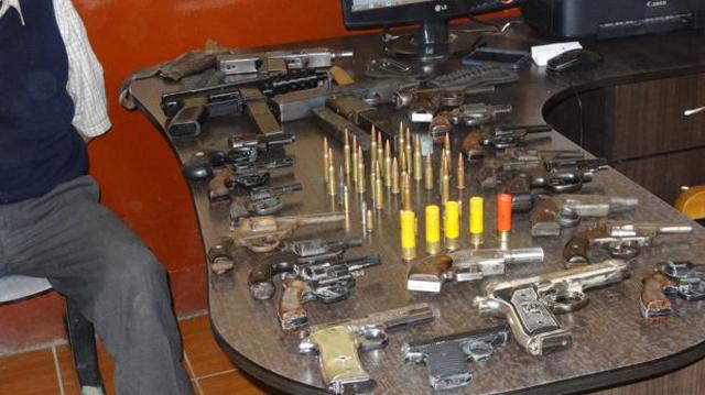 Policía incautó armamento de guerra en Bambamarca - 4