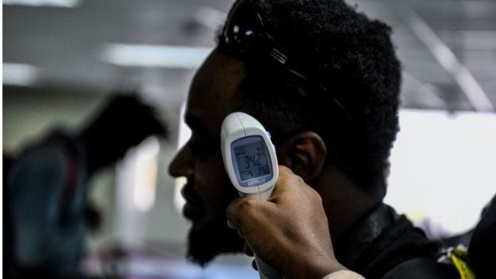 Haití canceló la mayor parte de sus vuelos a inicios de semana y comenzó a realizar controles de salud en sus aeropuertos. (Foto: AFP, vía BBC Mundo).

