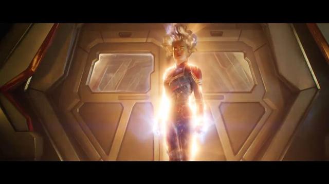 Brie Larson es Captain Marvel, una superhéroe con poderes cósmicos. (Captura: YouTube)