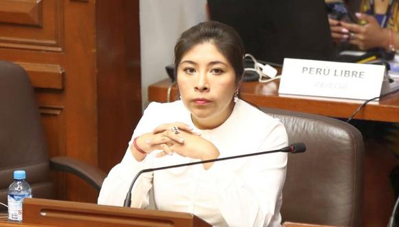 Fiscalía de la Nación presentó denuncia constitucional contra excongresista Betssy Chávez. (jorge.cerdan/@photo.gec)