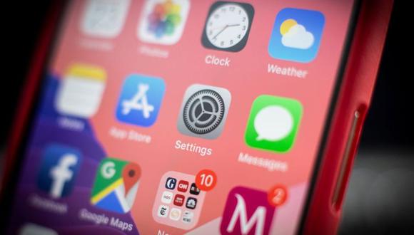 La nueva versión del sistema operativo iOS contiene un error que permite "liberar" los iPhone e instalar aplicaciones no autorizadas por Apple. (Foto: Getty)