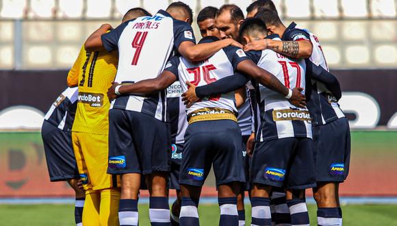 Alianza Lima tuvo un productivo año 2021. De casi jugar Liga 2, pudo obtener el título nacional de la Primera División. (Foto: FPF).