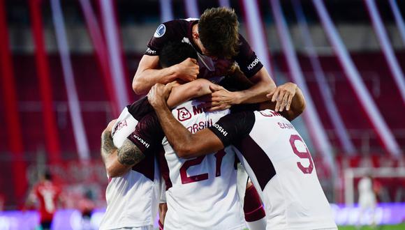 Independiente vs. Lanús: las imágenes del duelo en el estadio Libertadores de América | Foto: REUTERS