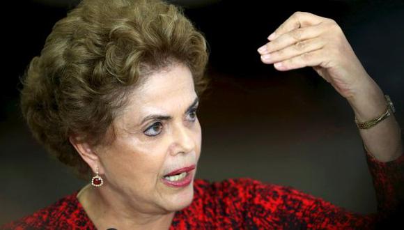 Rousseff: "Gritería de golpistas no me va a sacar del rumbo"