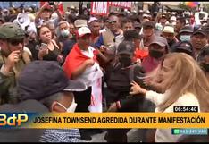 Periodista Josefina Townsend fue agredida e insultada por manifestantes cerca del Congreso