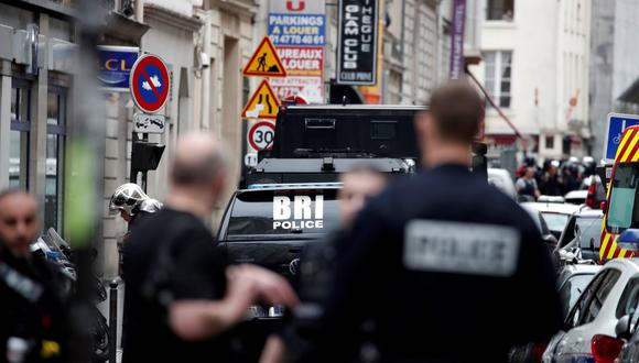 Francia: Un hombre retiene a dos personas en el centro de París. (Reuters).