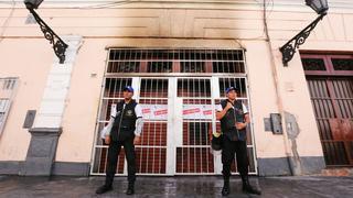 Municipalidad de Lima clausuró anticuchería del Jr. Camaná tras incendio