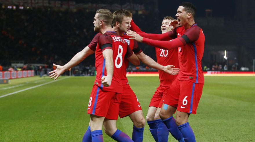 Alemania vs. Inglaterra: postales del emotivo triunfo británico - 15