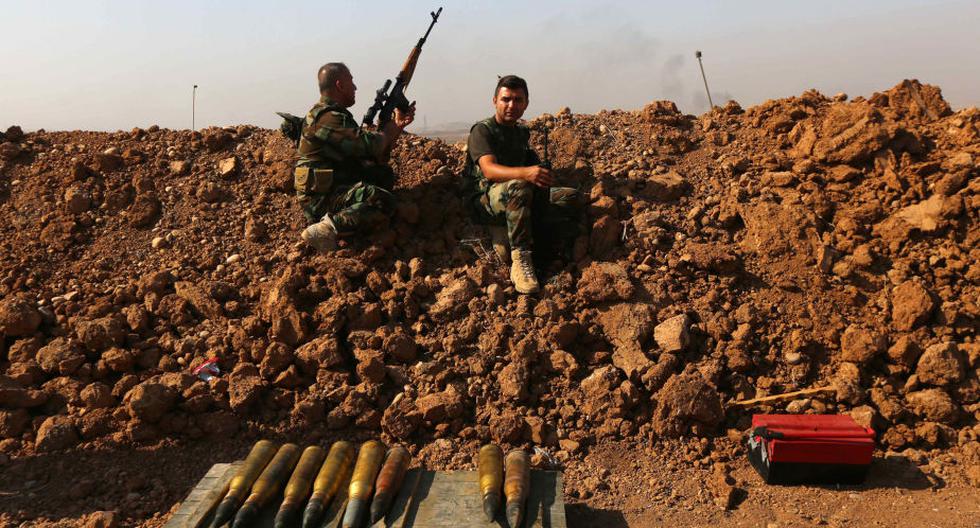Peshmergas cerca de Mosul en una batalla de mayo pasado. (Foto: AFP)