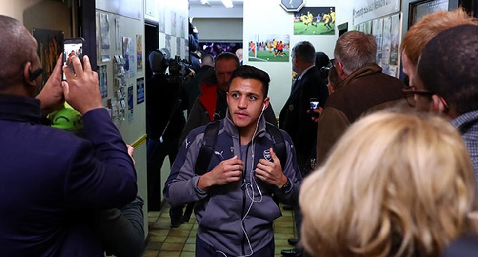 Buscaron crear un evento masivo en Chile para pedirle a Alexis Sánchez que deje el Arsenal de Inglaterra, pero término siendo un total fiasco. (Foto: Getty Images)