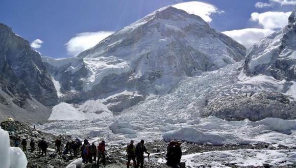 Terremoto en Nepal también desató avalancha en el Everest