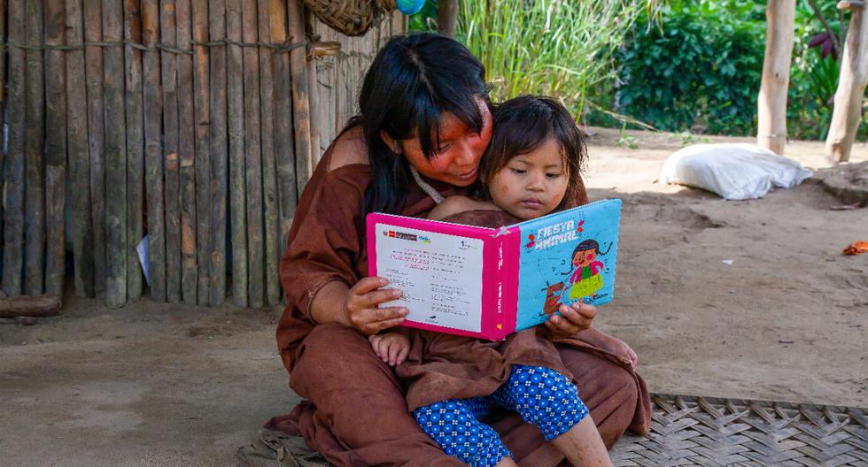 En el Perú hay más de 26 mil escuelas en los que se da educación en la lengua originaria de sus estudiantes.